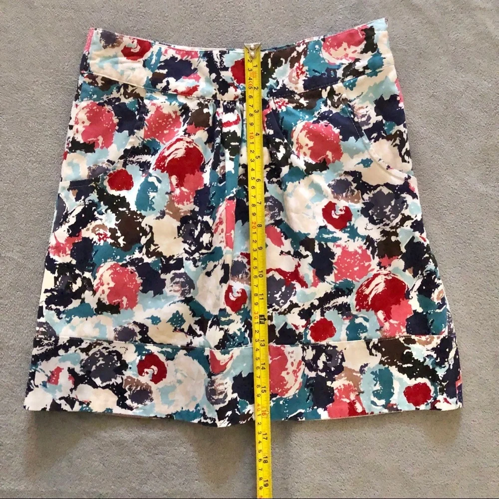 Francesca’s 100% Cotton Abstract Floral Print Mini Skirt Red White Blue Small